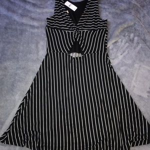NWT Loft flare striped dress open back detail sz 2